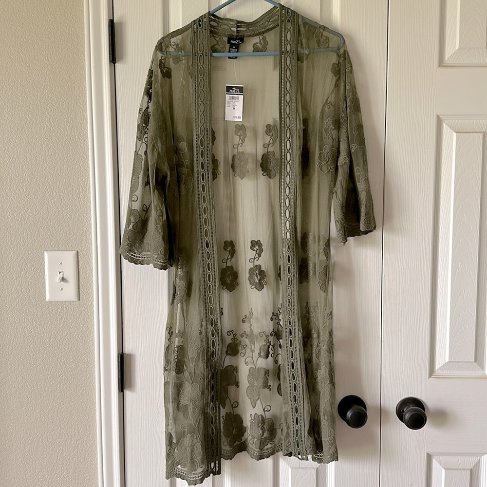 Olive green kimono - Rue 21